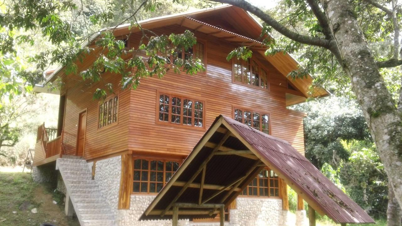 Illariy Tampu Ecoalbergue Oxapampa Villa Exterior foto